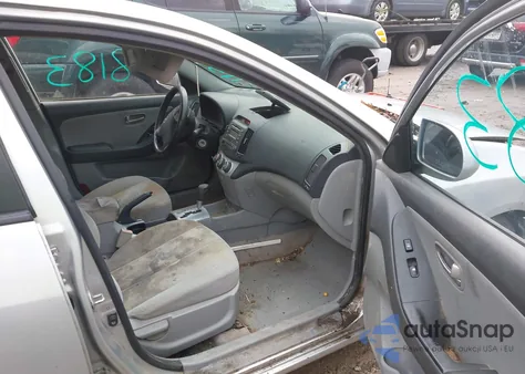 2008 Hyundai Elantra Gls/Se z USA, uszkodzony, nr VIN KMHDU46DX8U280386